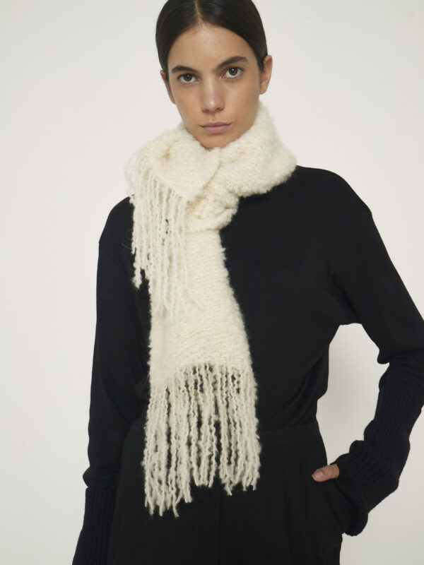 Hand Loom Timeless Pieces