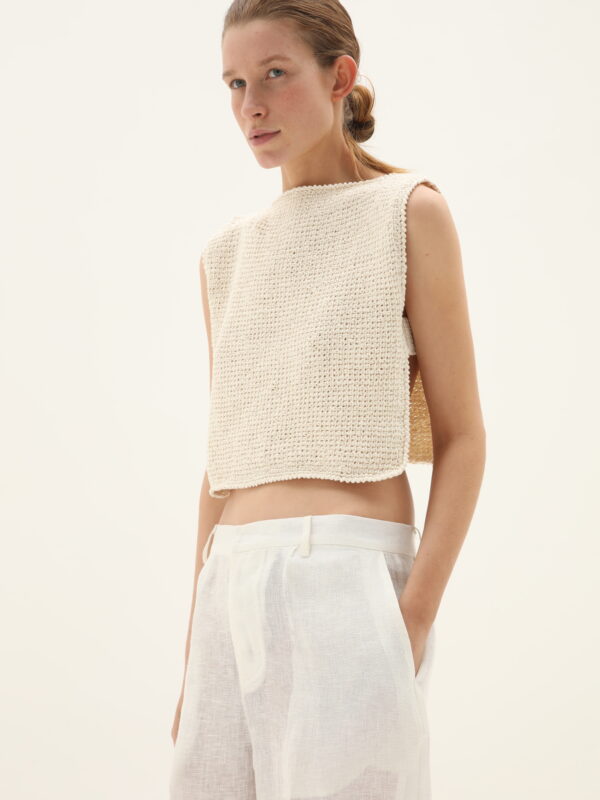 Comunicar tunisian vest